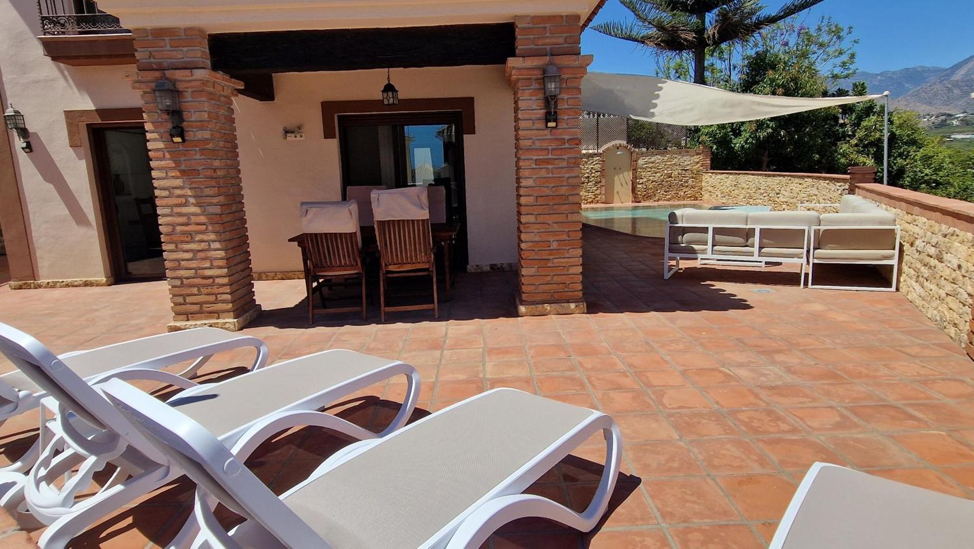 Deluxe Silhouse Villa Nerja